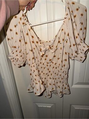 Sienna Sky Cream Floral Tie-Front Smocked Peplum Top